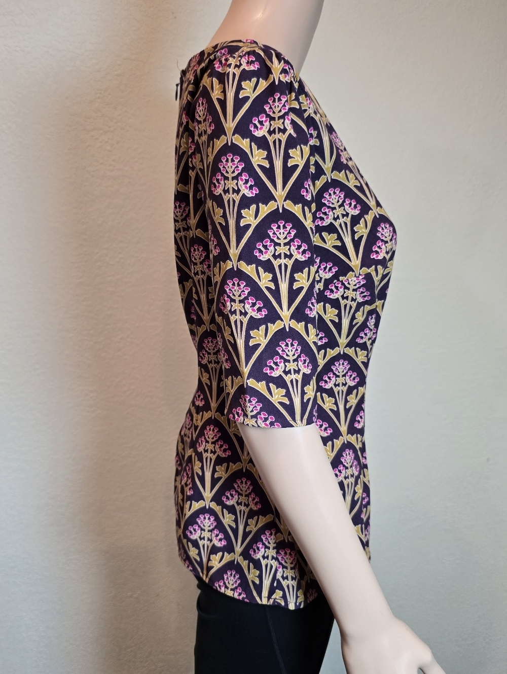 Boden Short Sleeve Floral Multicolor Blouse Top Size 4 - Picture 5 of 11